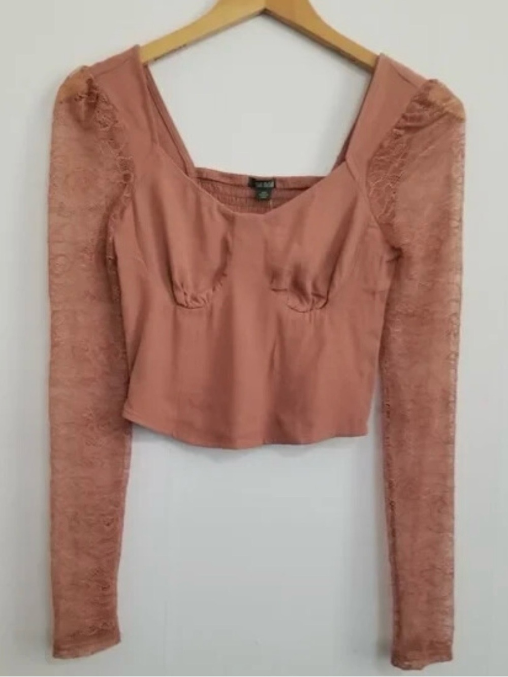 NWT Dusty Rose Lace Sleeve Square Neck Crop Top